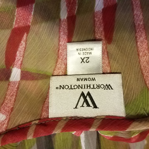 Sheer Bold Color Tropical Print V-Neck Tank - Picture 4 of 4